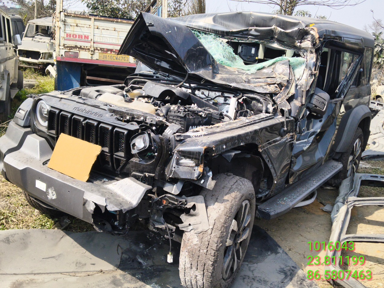 M & M 0 THAR ROXX AX7 L 4WD MOCHA INTRS AT DIESEL